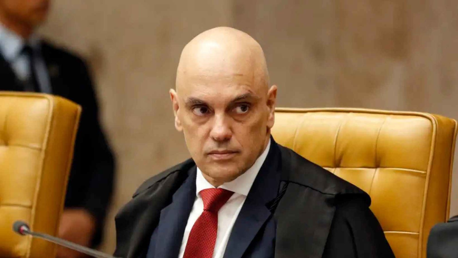 Moraes retira sigilo de relatório da PF que indiciou 36 no caso da ‘Abin Paralela’